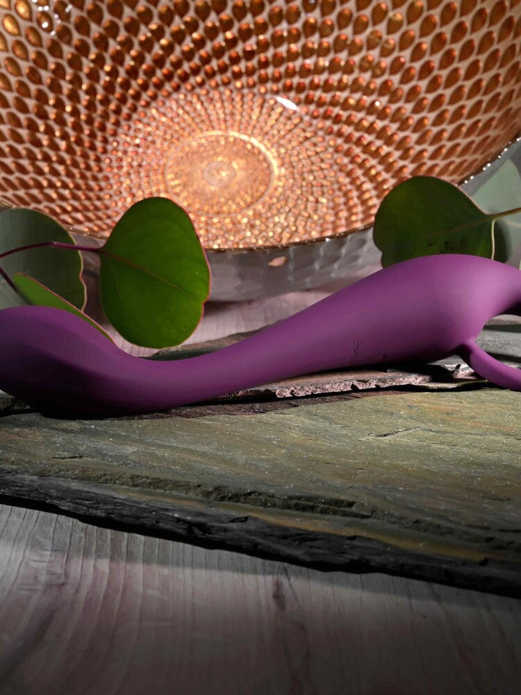 Lochness G Purple Flexible Silicone G-Spot Vibrator