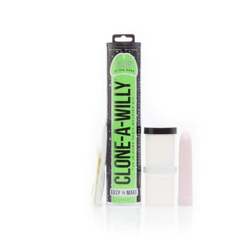 Clone-A-Willy Penis Molding Kit Novelties and Games Empire Labs Glow-In-The-Dark Green